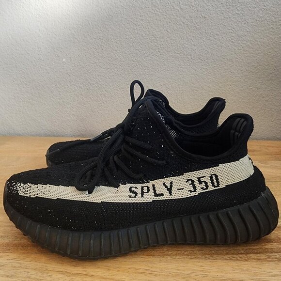 Adidas Yeezy Boost 350 V2 Shoes Mens Size 8 Black White Oreo SPLY-350 BY1604 main image 8